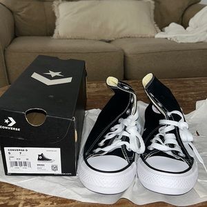 Converse All Star high tops. Women’s 7 / Men’s 5